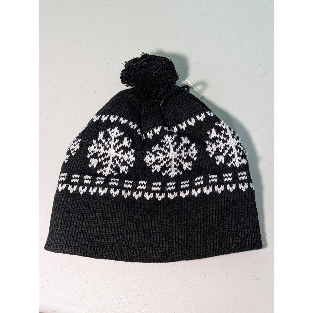 Juncture Pom Fleece Lined Ski Stockin Cap/BeanieBlack & White Snowflake Design